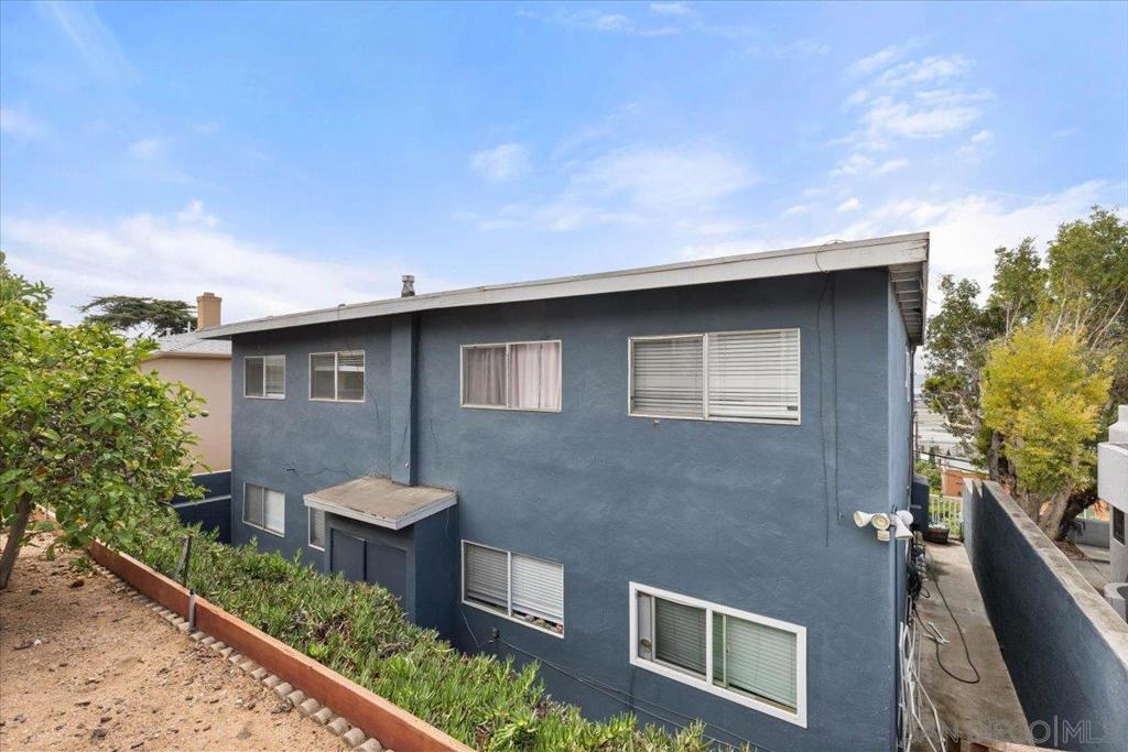 Mission Hills - Residential Income