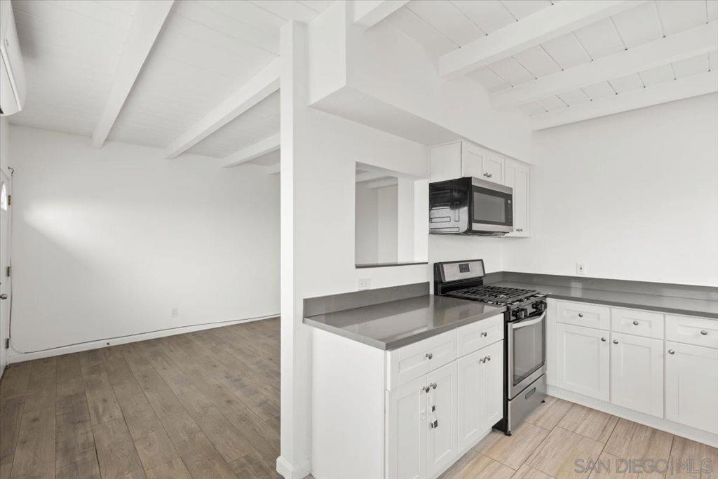 Mission Hills - Residential Income