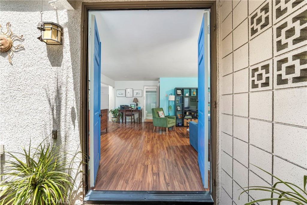 489 Calle Cadiz D