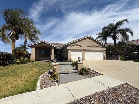 Photo of 3047 Mira Vista WAY, Corona, CA 92881 (MLS # IG26124098)