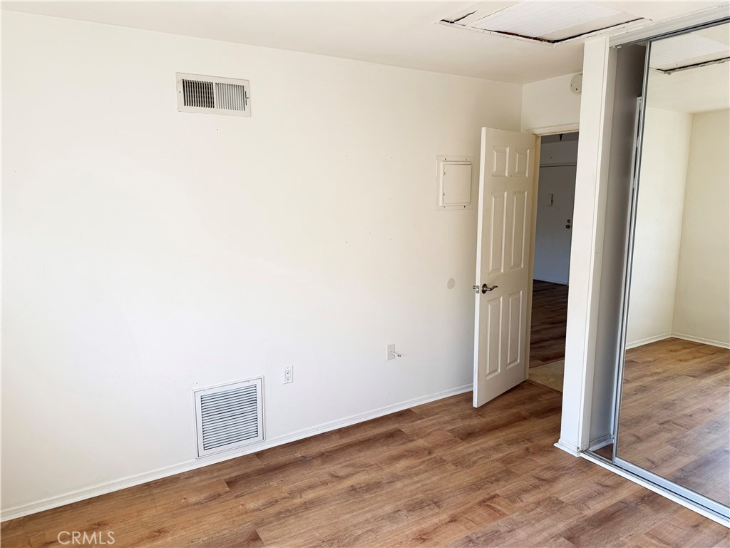 18900 Delaware Street 352