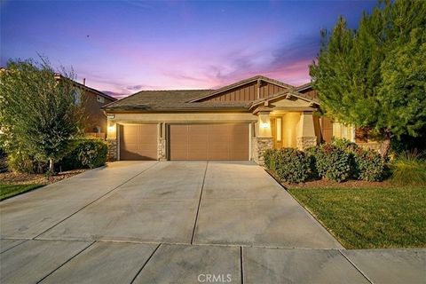Photo of 29876 Garden Grove Dr, Menifee, CA 92584 (MLS # IV25274940)
