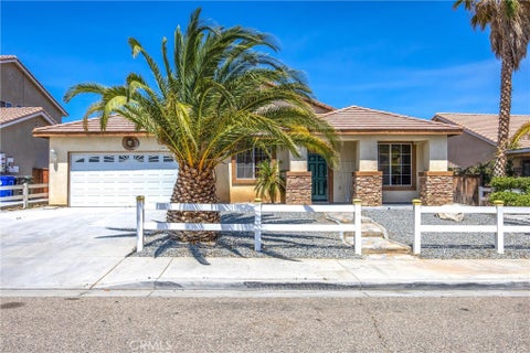 Photo of 13616 Dellwood Street, Victorville, CA 92392 (MLS # HD26203893)