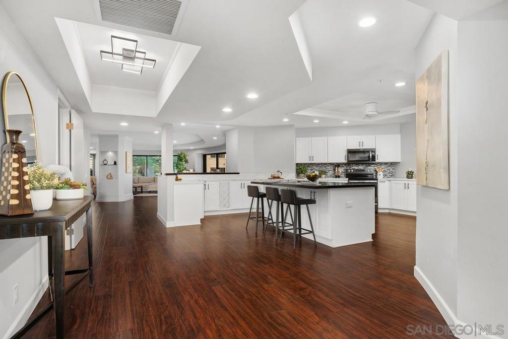 200 Harbor Dr 302