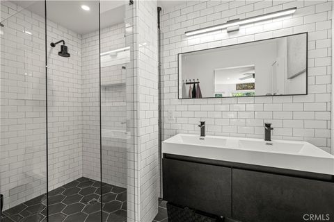 Tiny photo for 4577 Gateshead, Oxnard, CA 93035 (MLS # SR26001096)