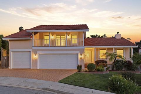 Photo of 16 Bennett Road, Redwood City, CA 94062 (MLS # ML82044111)