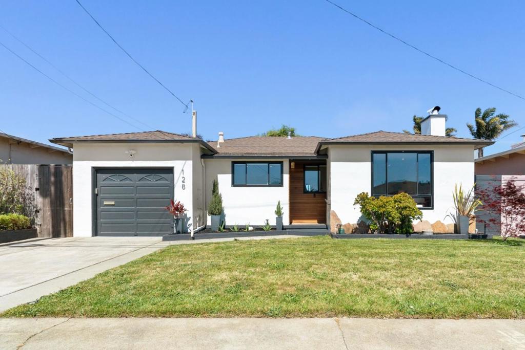 128 Fir Avenue