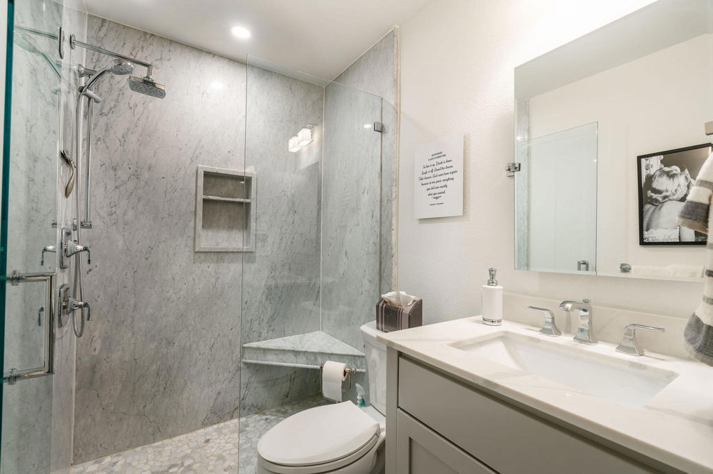 Casa De Oro - Residential