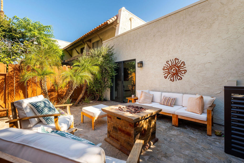 Casa De Oro - Residential