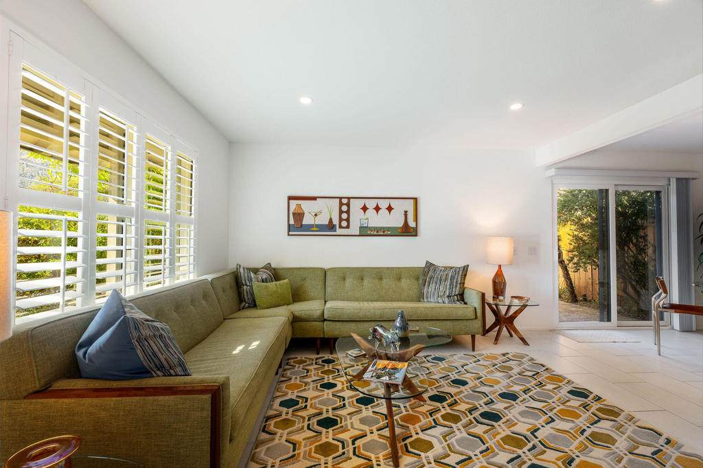 Casa De Oro - Residential