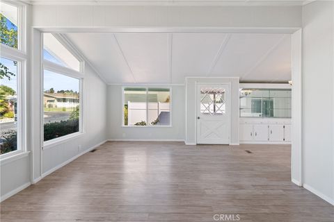 Tiny photo for 4 Dove Court, Paso Robles, CA 93446 (MLS # NS26007099)