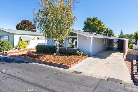 Tiny photo for 4 Dove Court, Paso Robles, CA 93446 (MLS # NS26007099)