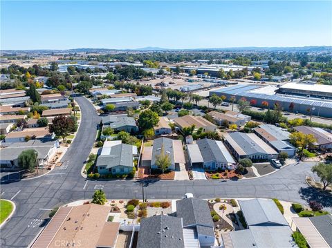 Tiny photo for 4 Dove Court, Paso Robles, CA 93446 (MLS # NS26007099)