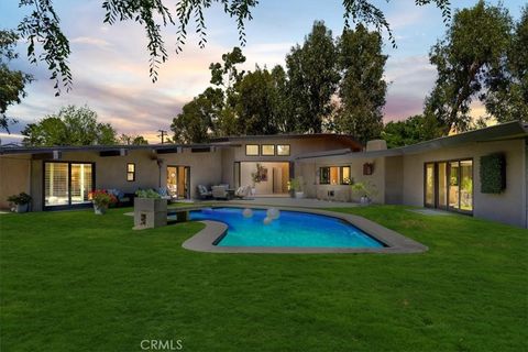 Photo of 10 Wildhorse Lane, Rolling Hills Estates, CA 90274 (MLS # PV25231558)