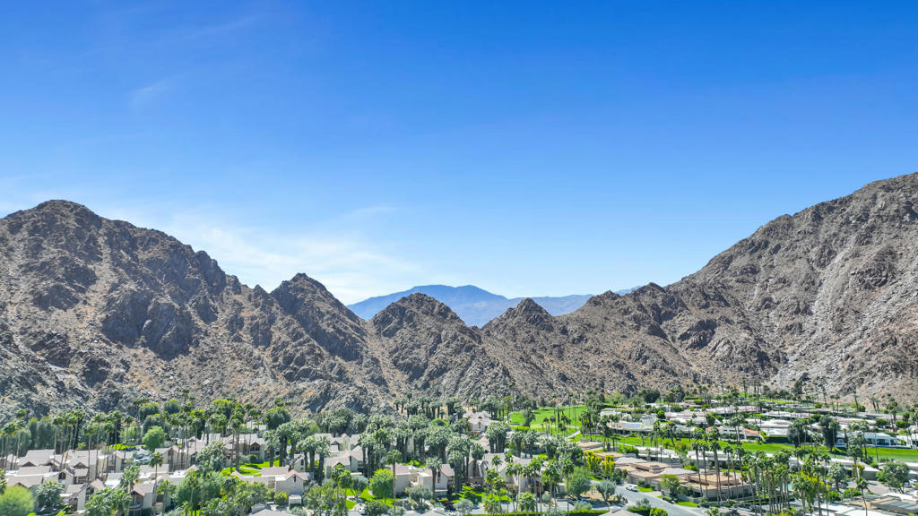 Mountain Cove - Residential