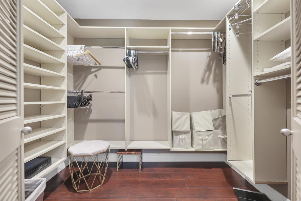 Mountain Cove - Residential