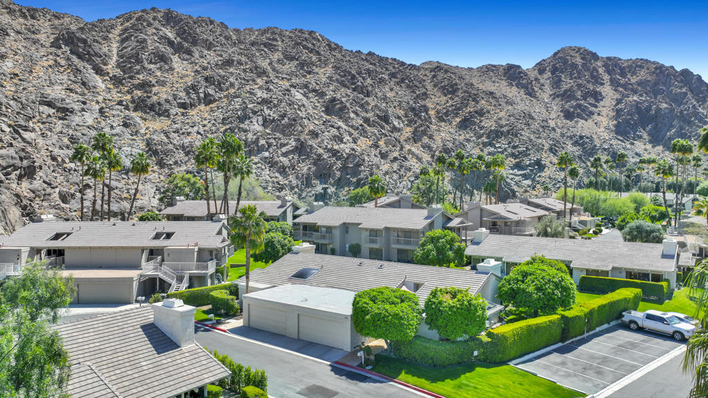 Mountain Cove - Residential