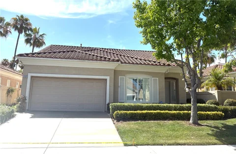 MLS: OC26123085
