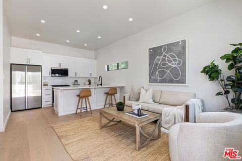 Tiny photo for 3364 Garden Avenue, Los Angeles, CA 90039 (MLS # 26648793)