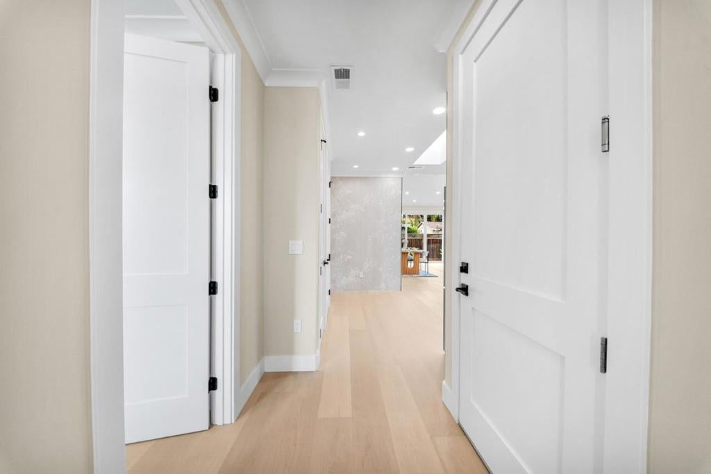 2477 Amethyst Drive
