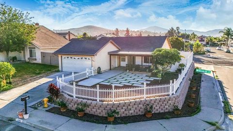 8301 Blossom Hill Dr Lemon Grove CA 91945