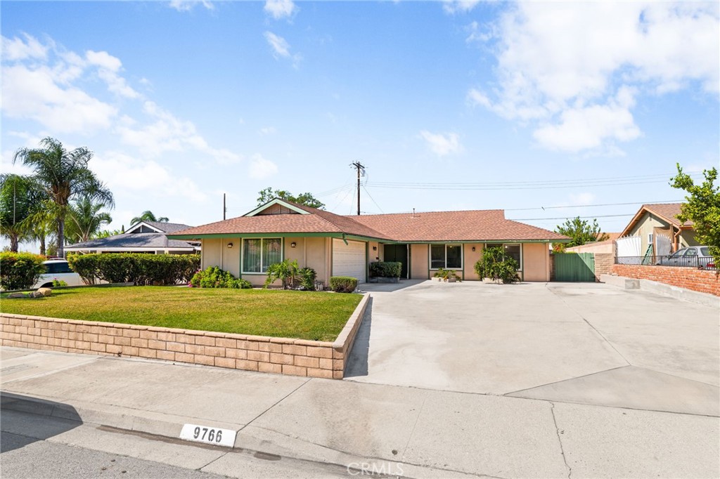 9766 Kimberly Avenue