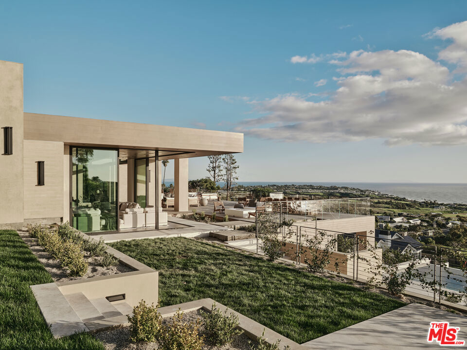 30010 Andromeda Lane