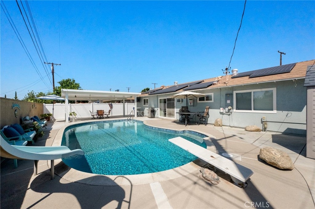 1335 W 4th Street