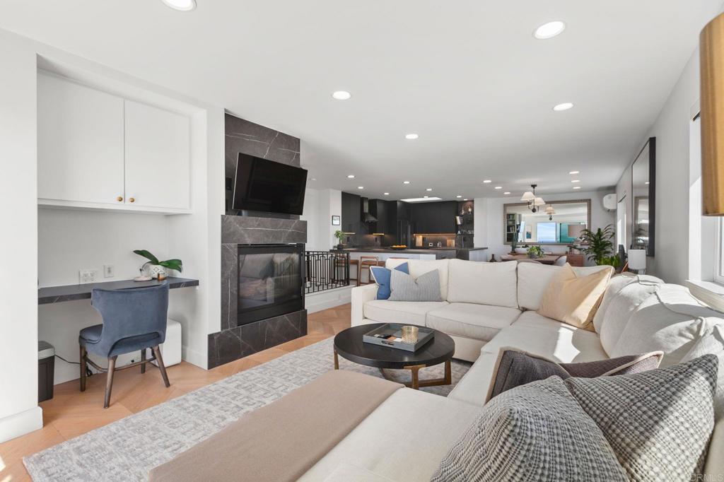 1923 San Elijo Avenue 4