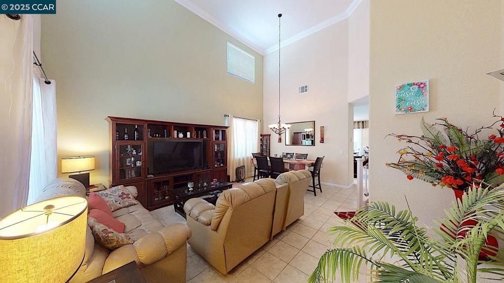 3685 Mallard Ct
