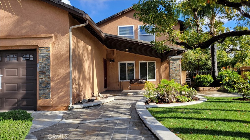 1761 E Eucalyptus Street