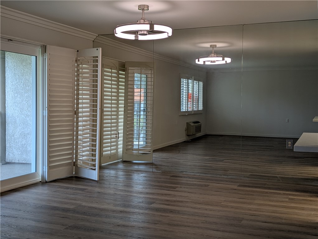 3498 Bahia Blanca W 2B