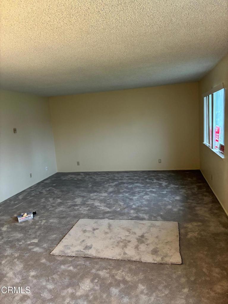 702 W Hemlock Street