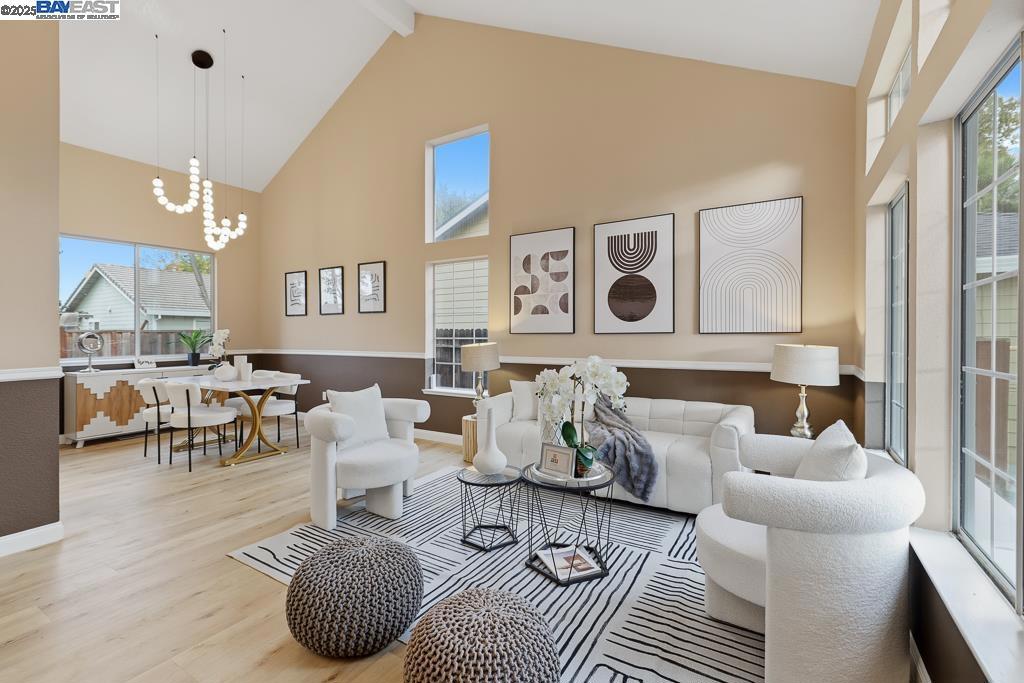 BRENTWOOD - Residential