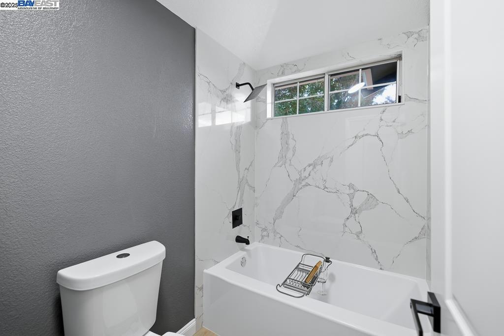 BRENTWOOD - Residential