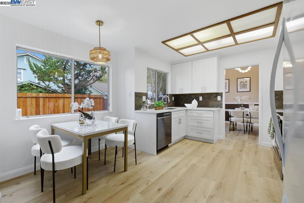 BRENTWOOD - Residential