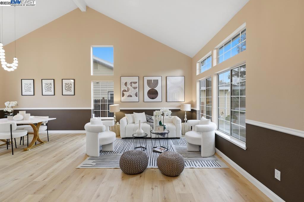 BRENTWOOD - Residential