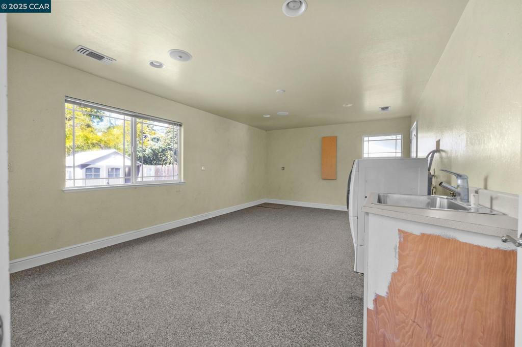 ST. FRANCES PARK - Residential