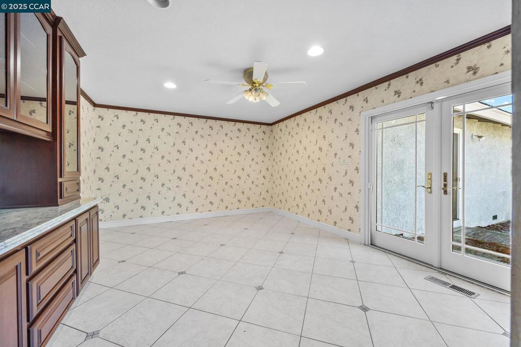 ST. FRANCES PARK - Residential