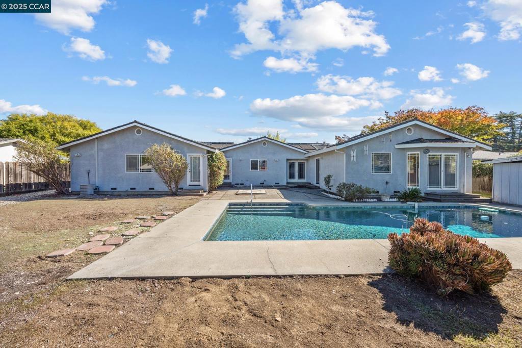 ST. FRANCES PARK - Residential