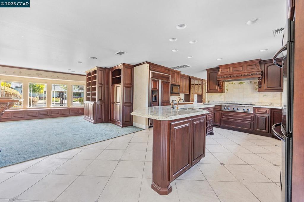 ST. FRANCES PARK - Residential