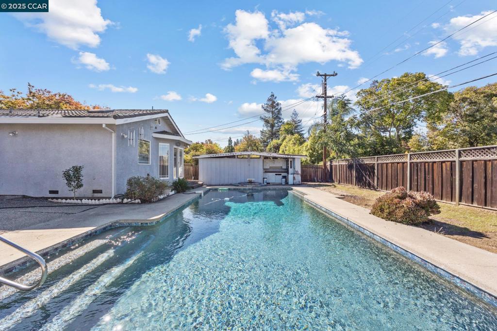 ST. FRANCES PARK - Residential