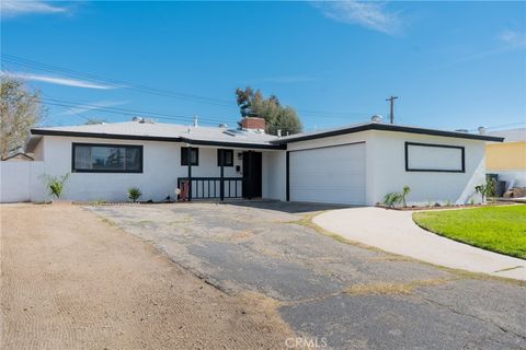 43714 Heaton Lancaster CA 93534