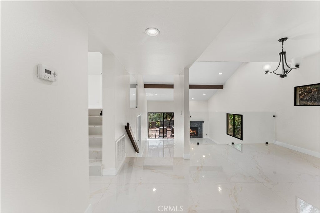Photo of 77 Barmore Ct CT, Glendale, CA 91206 (MLS # GD26168609)