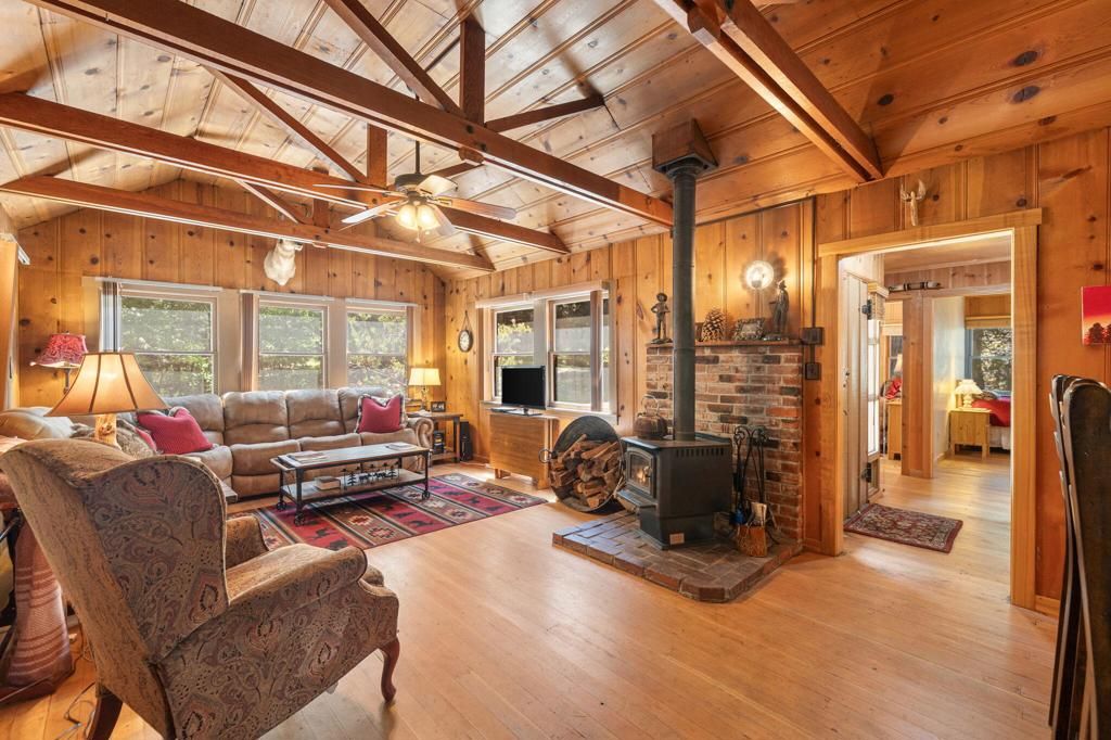 Photo of 54955 Strong Drive, Idyllwild, CA 92549 (MLS # 219146551DA)