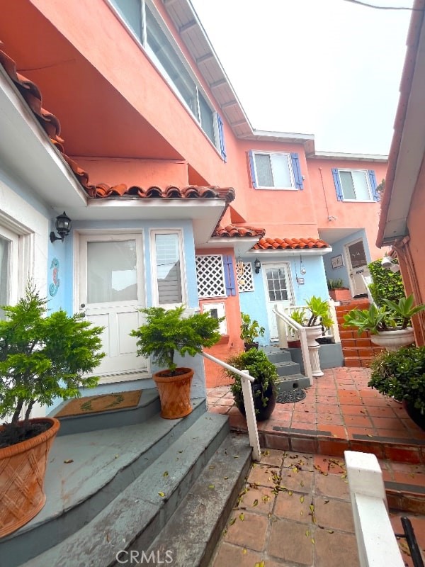 Main Beach (BCH) - Residential Lease