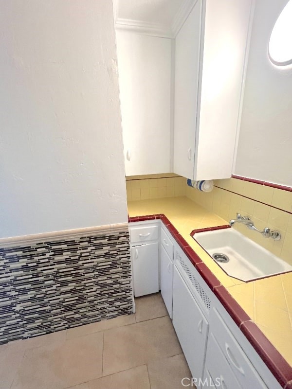 Main Beach (BCH) - Residential Lease