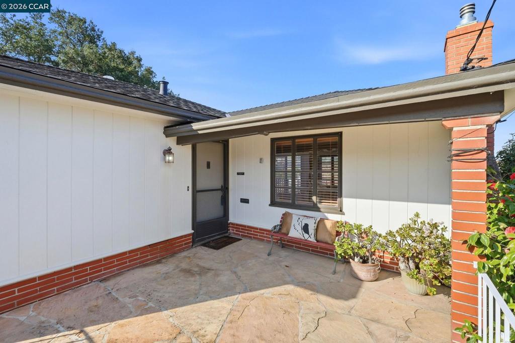 1021 1021 Ulfinian Way