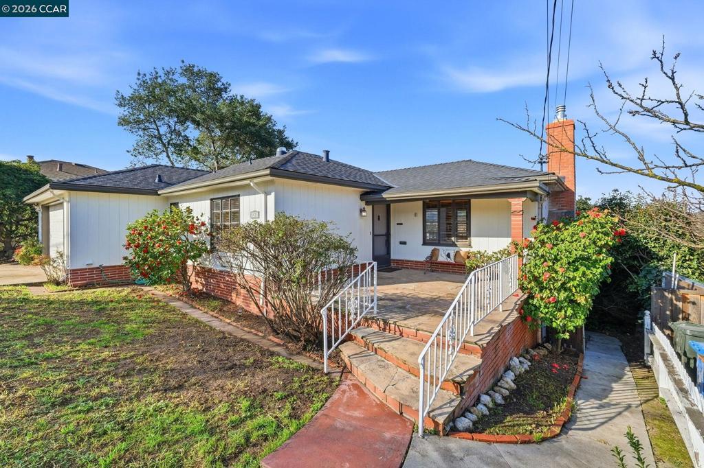 1021 1021 Ulfinian Way