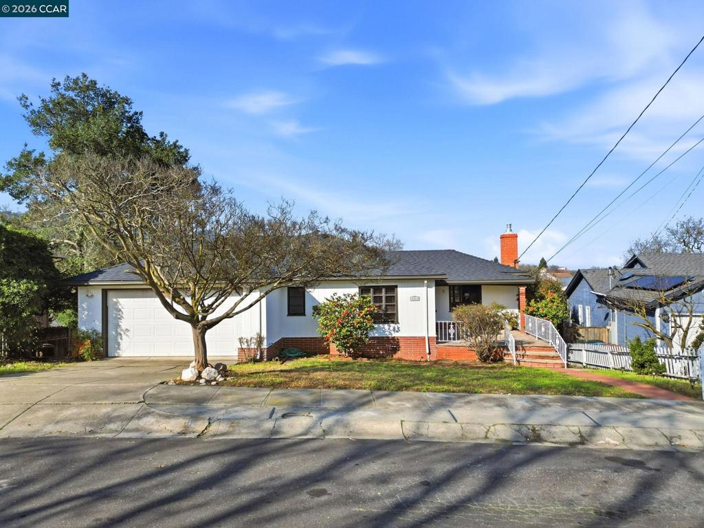 1021 1021 Ulfinian Way